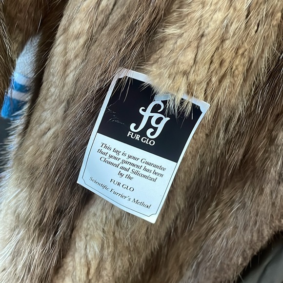 Unisex Adult Fulginitis Long Haired Beaver Trench Coat Fur Custom Rare Pre Owned - Picture 4 of 16